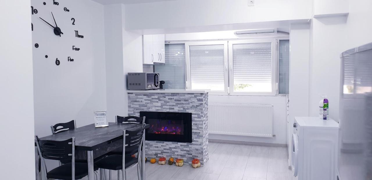 White Apartament, เบรยลา ภายนอก รูปภาพ